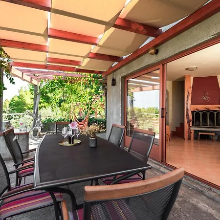 Prázdninový dům Maslinova *